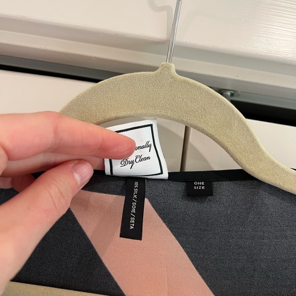 Louisa Parris - Frank Printed Silk-twill Dress - Black - Picture 6 of 6